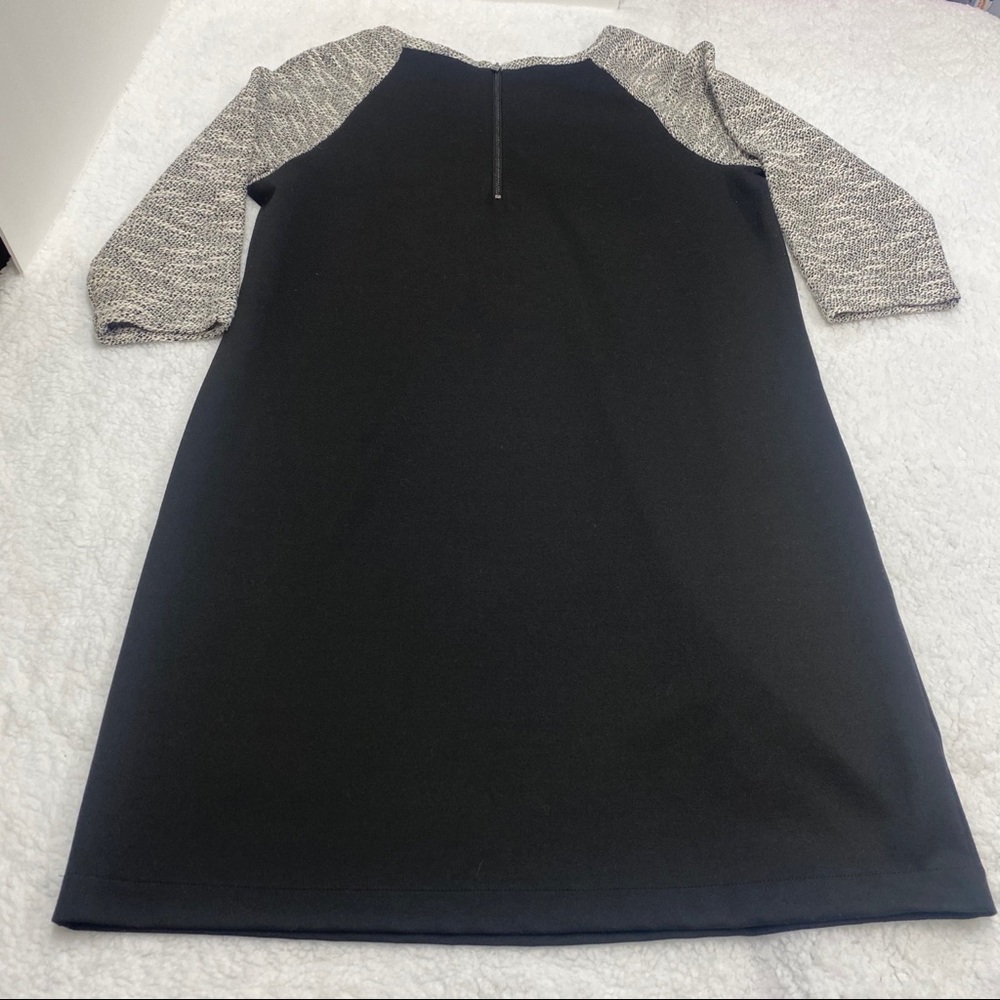 Ann Taylor LOFT black dress with gray & white 3/4 sleeves size 10 Relaxed Fit - Picture 7 of 8